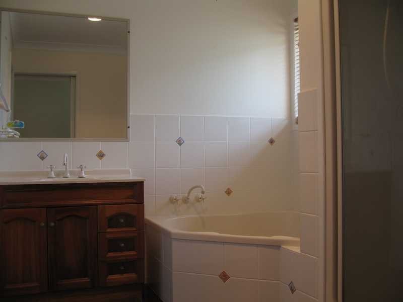 6 Gwen Street, Tannum Sands QLD 4680