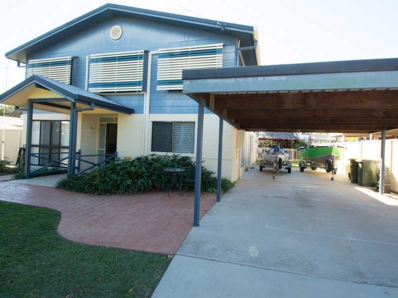30 Alexander Street, Boyne Island QLD 4680