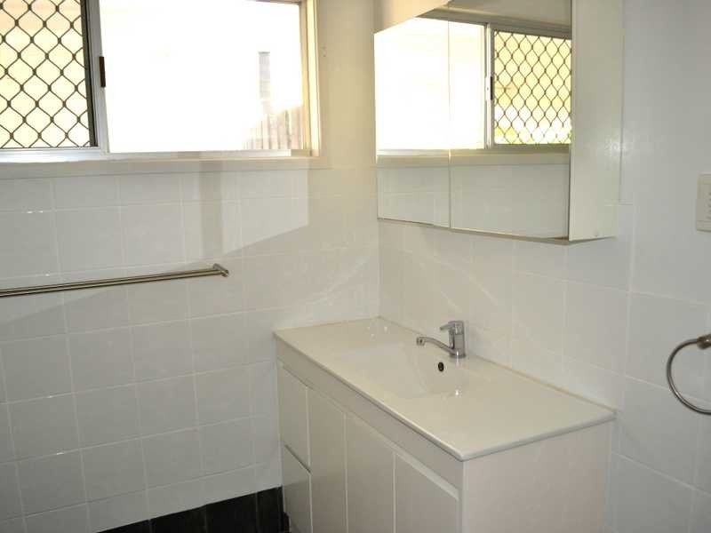 6 Shara Court, Boyne Island QLD 4680