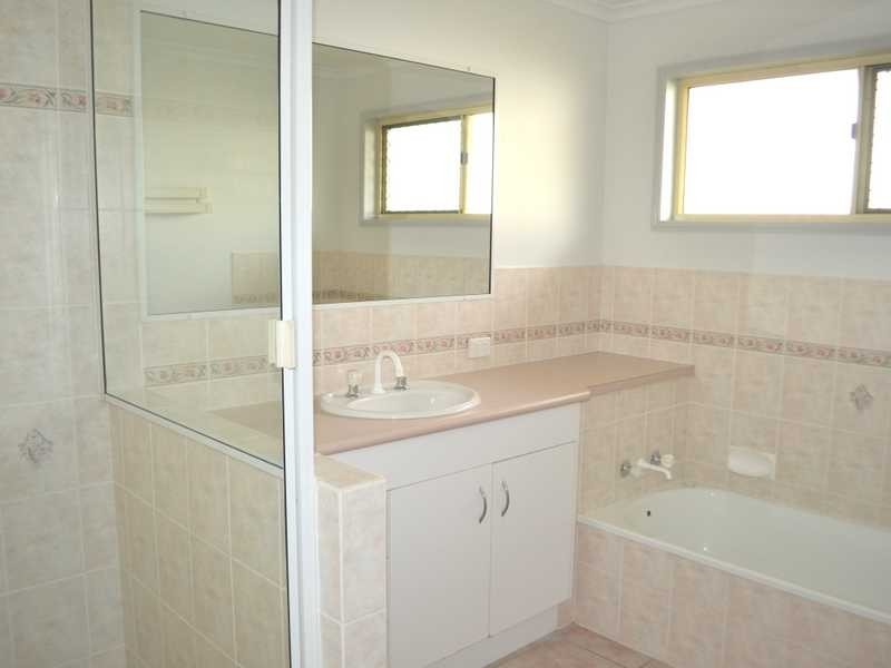 95 The Oaks Road, Tannum Sands QLD 4680