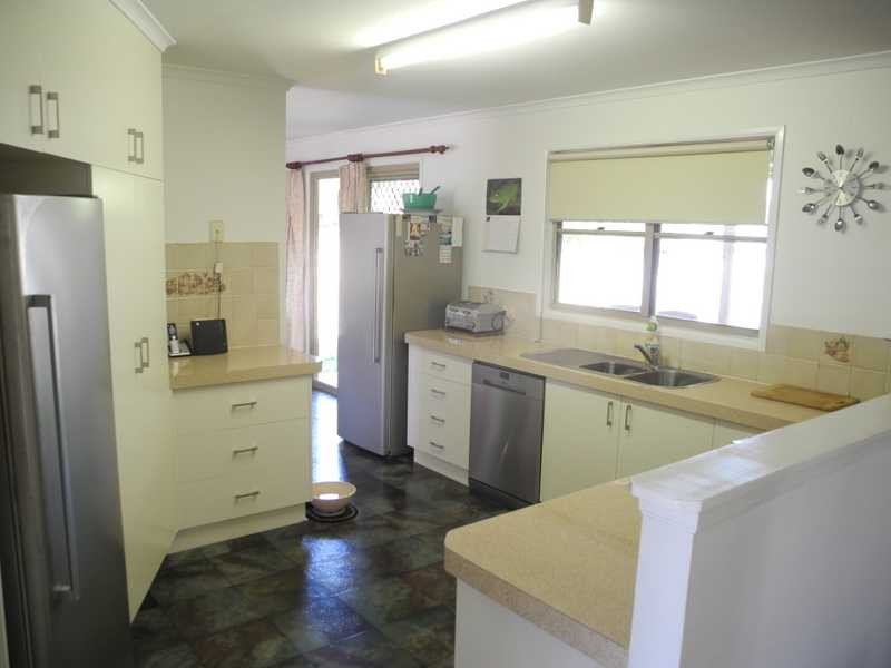 38 Lomandra Street, Boyne Island QLD 4680