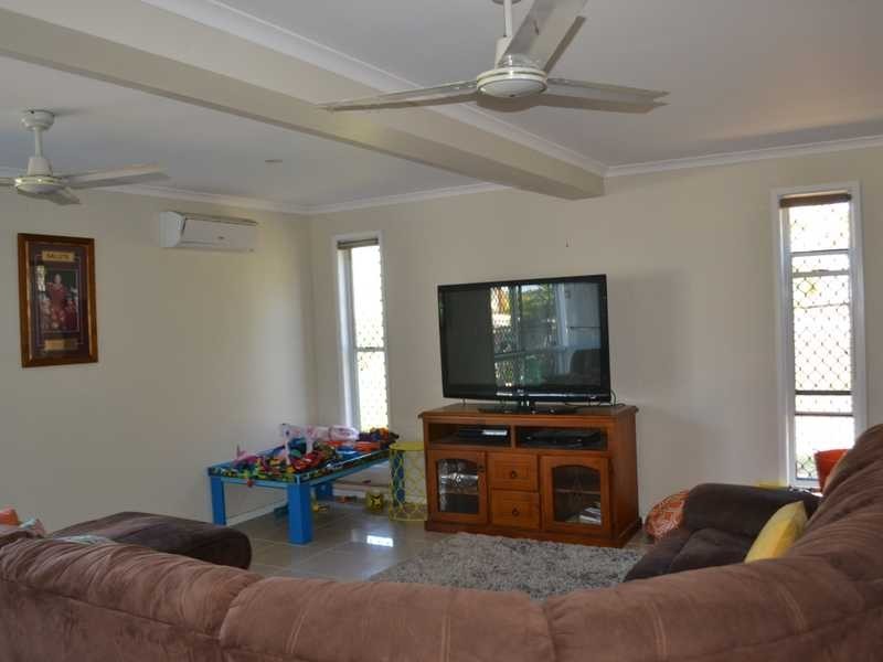 9 Eugenia Street, Boyne Island QLD 4680