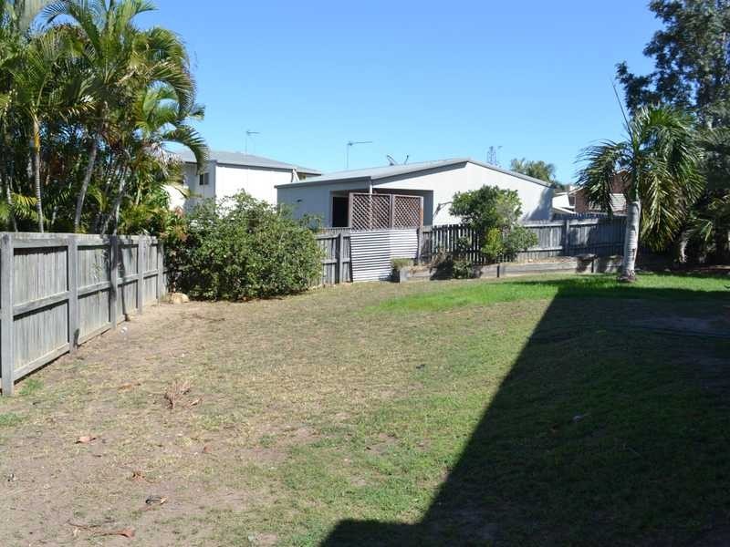 9 Eugenia Street, Boyne Island QLD 4680