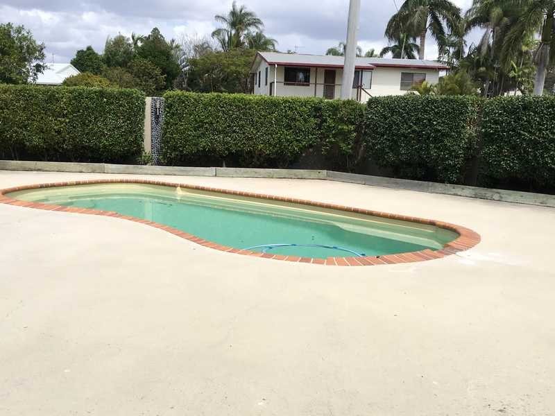 6 Salgado Street, Boyne Island QLD 4680