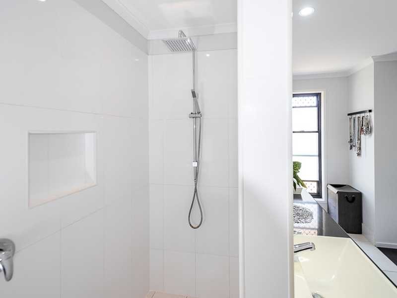 16 Wynand Avenue, Benaraby QLD 4680