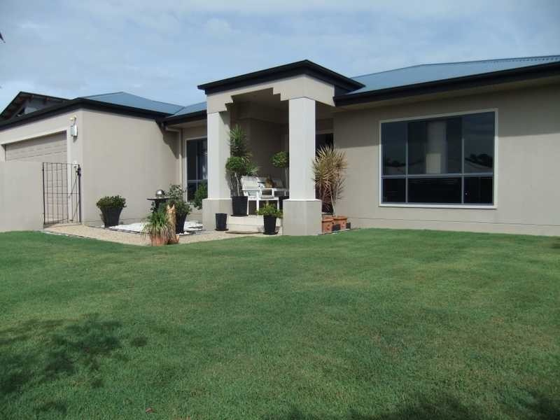 4 Schooner Street, Tannum Sands QLD 4680