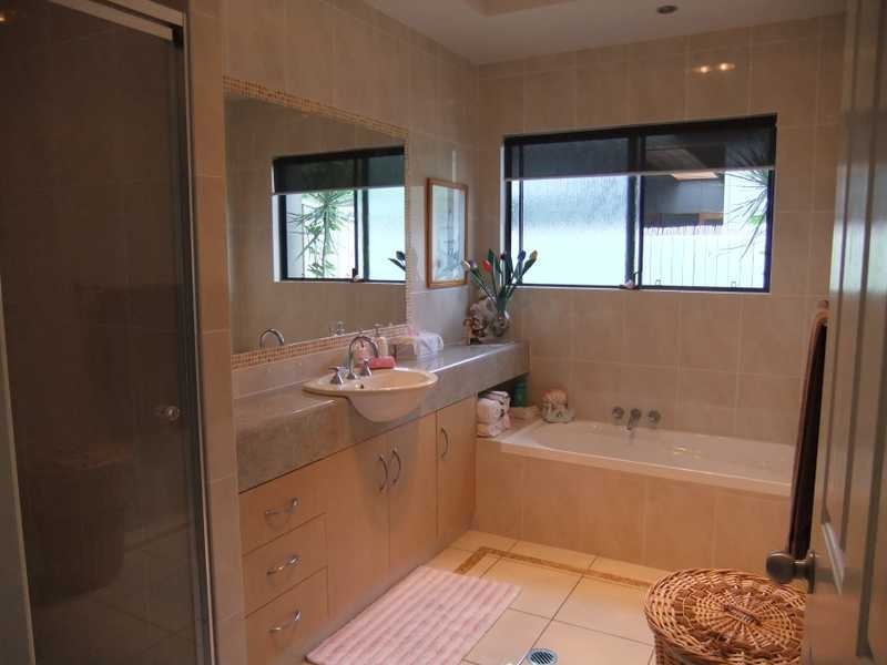 4 Schooner Street, Tannum Sands QLD 4680