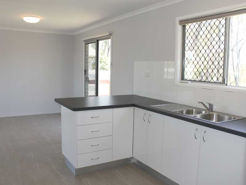 6 Alpine Avenue, Boyne Island QLD 4680