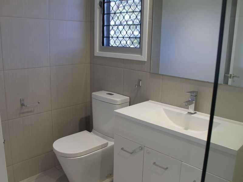 6 Alpine Avenue, Boyne Island QLD 4680