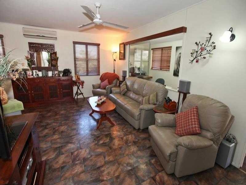 18 Morley Street, West Gladstone QLD 4680