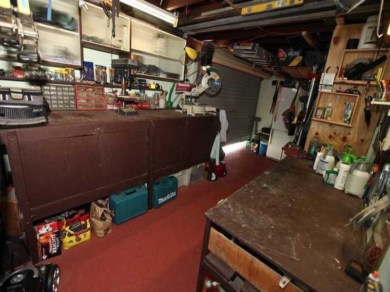 18 Morley Street, West Gladstone QLD 4680