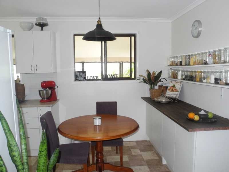 3 Bellemere Court, Boyne Island QLD 4680