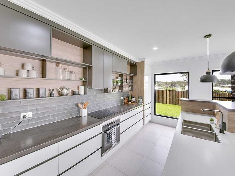 3 Corimba Parade, Boyne Island QLD 4680