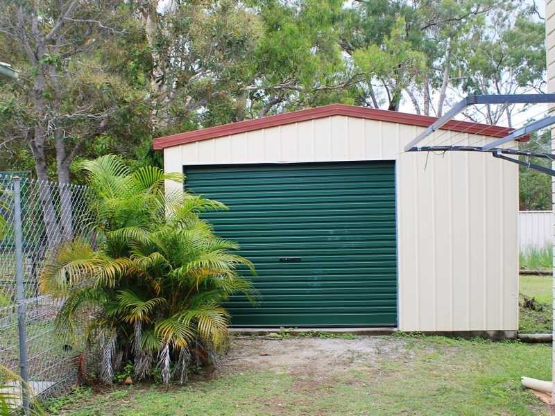 44 Alkina Crescent, Boyne Island QLD 4680