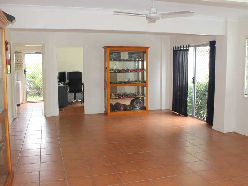44 Alkina Crescent, Boyne Island QLD 4680