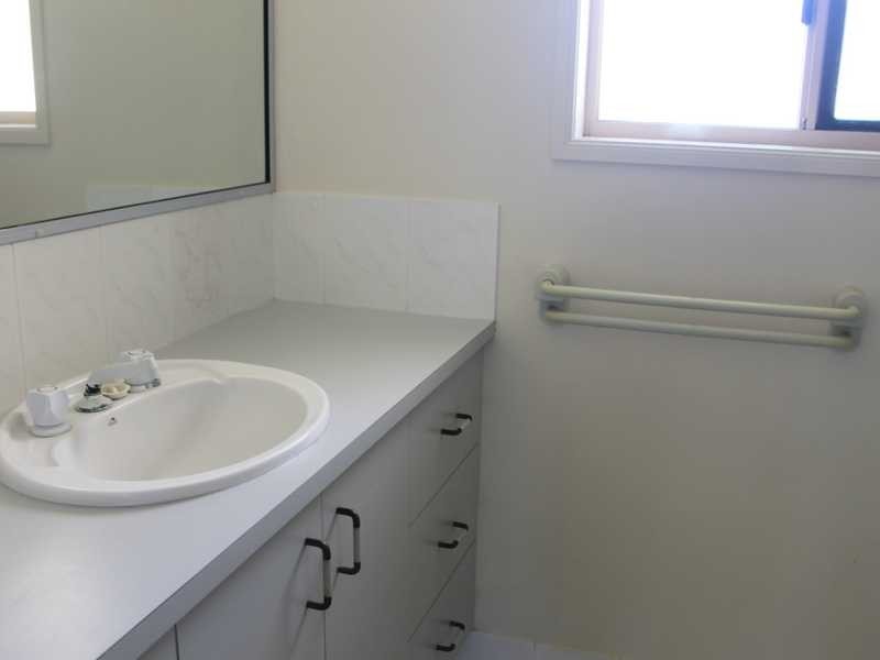 4 Lilly Street, Boyne Island QLD 4680