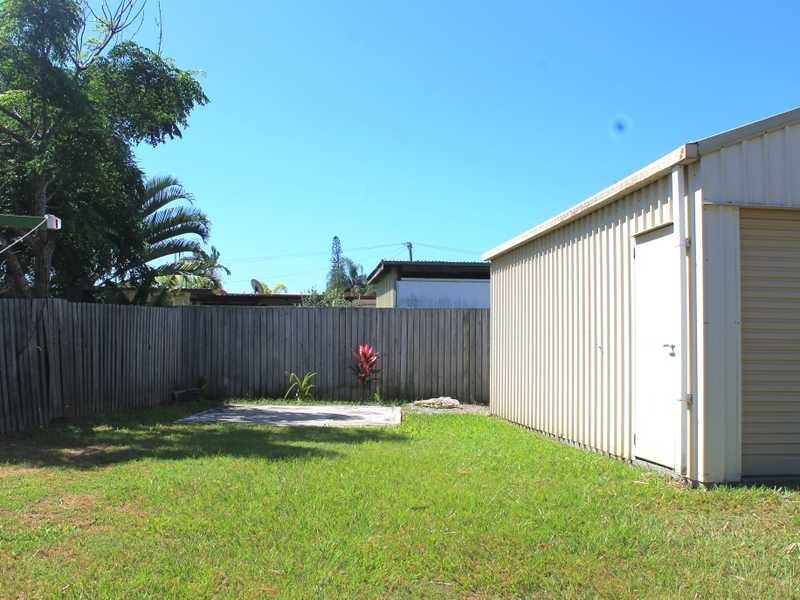 4 Lilly Street, Boyne Island QLD 4680
