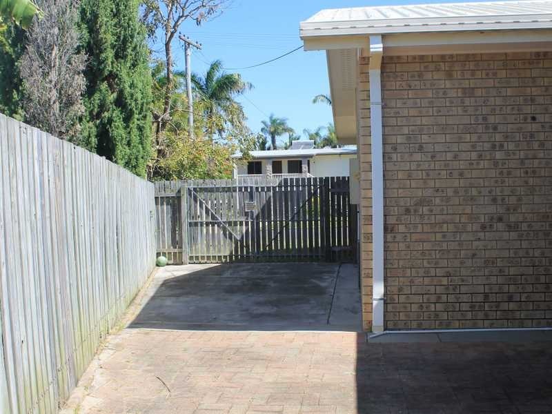 4 Lilly Street, Boyne Island QLD 4680