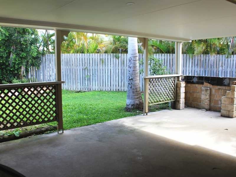 36 Geoffrey Thomas Drive, Tannum Sands QLD 4680