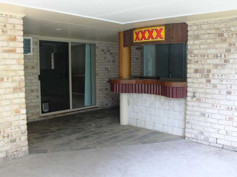 36 Geoffrey Thomas Drive, Tannum Sands QLD 4680