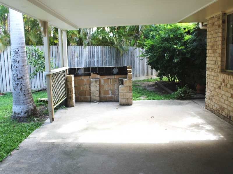 36 Geoffrey Thomas Drive, Tannum Sands QLD 4680