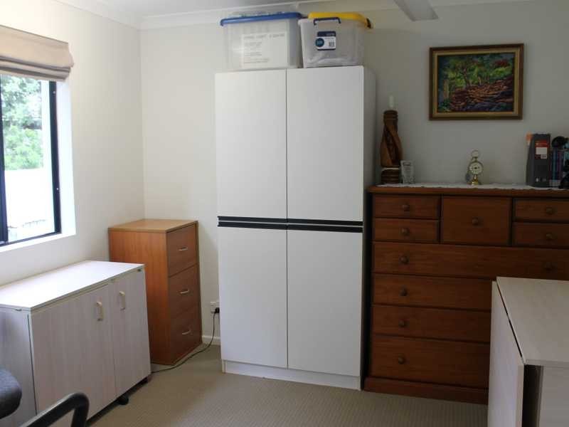 Apartment/1/8a Wyndham Avenue, Boyne Island QLD 4680