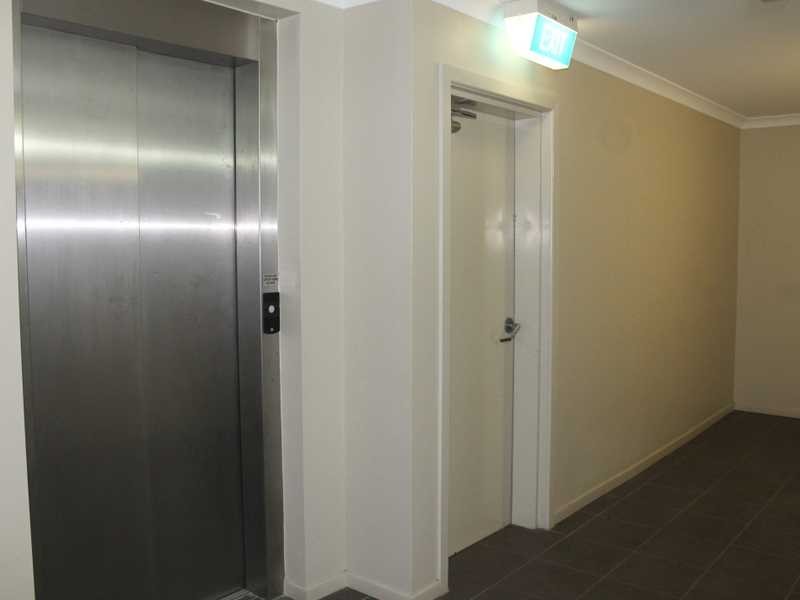 Apartment/1/8a Wyndham Avenue, Boyne Island QLD 4680