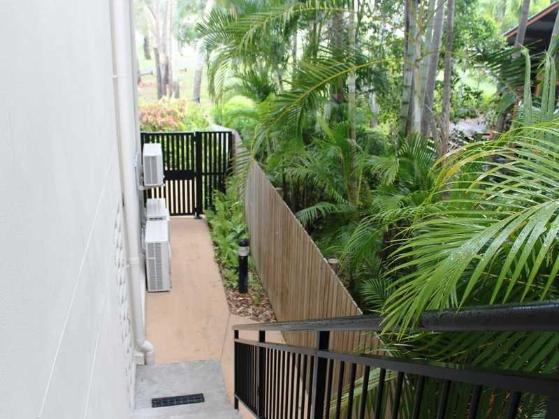 Apartment/1/8a Wyndham Avenue, Boyne Island QLD 4680