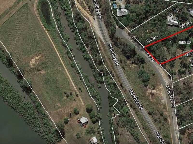 22 Mounter Street, Boyne Island QLD 4680