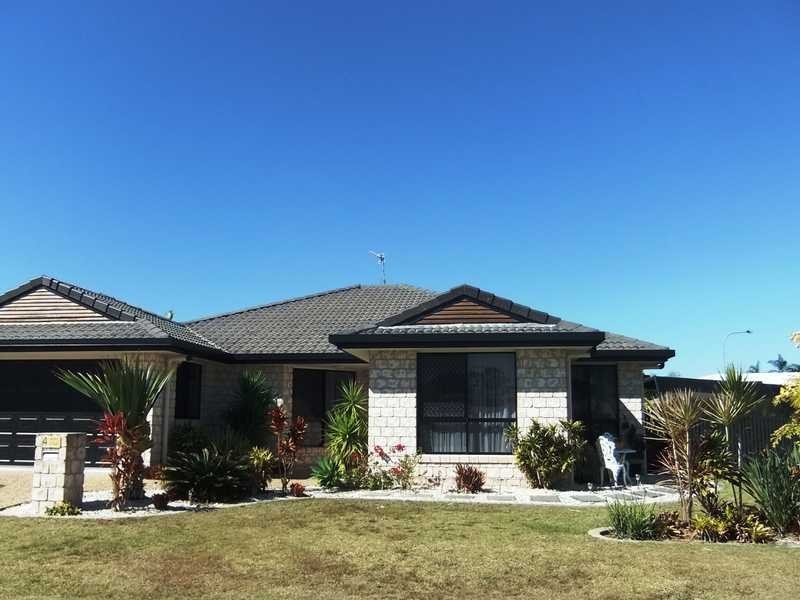 4 Jeana Close, Boyne Island QLD 4680