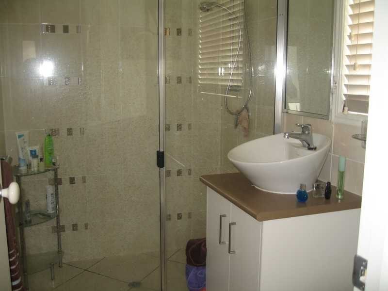 4 Surita Court, Boyne Island QLD 4680