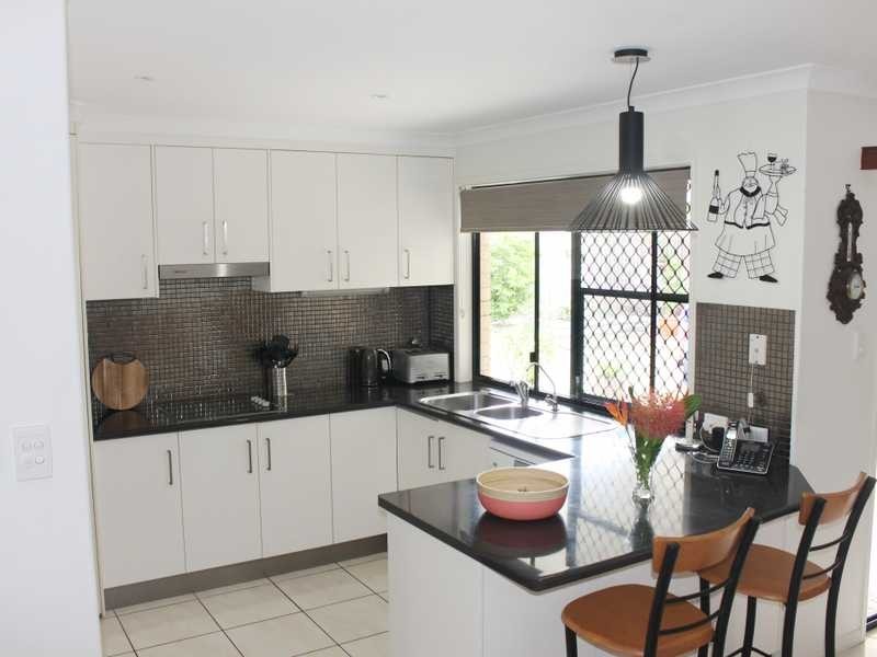 4 Surita Court, Boyne Island QLD 4680