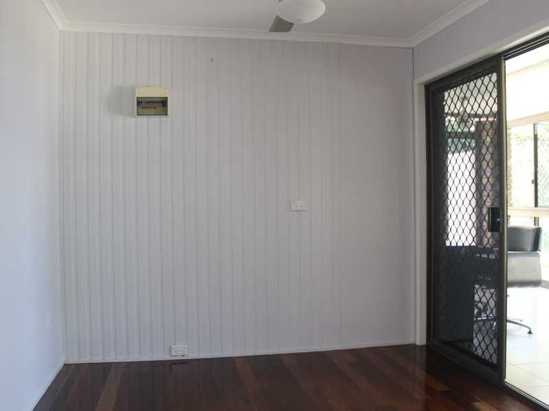 4 School Street, Tannum Sands QLD 4680