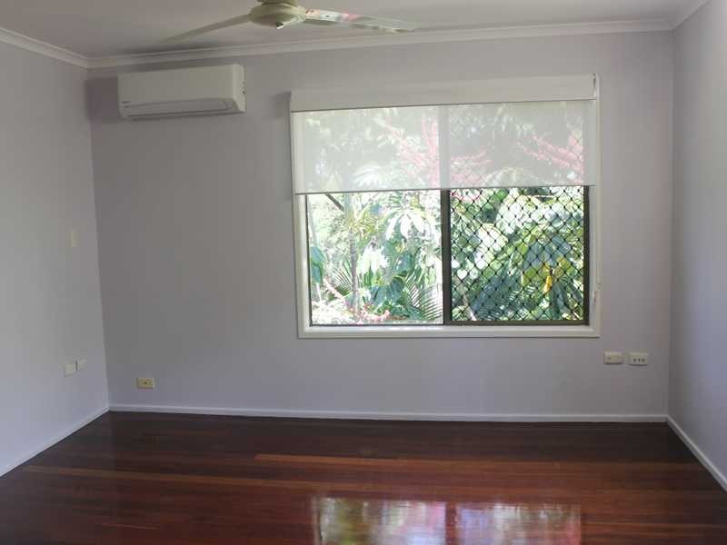 4 School Street, Tannum Sands QLD 4680