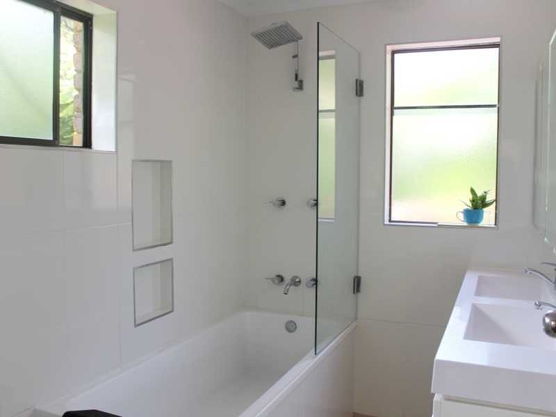 4 School Street, Tannum Sands QLD 4680