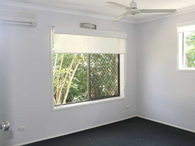 4 School Street, Tannum Sands QLD 4680