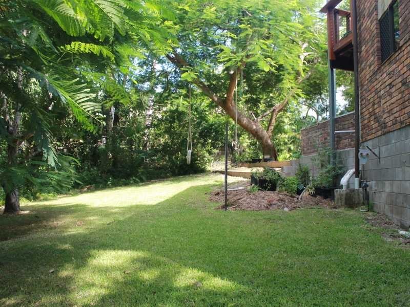 4 School Street, Tannum Sands QLD 4680