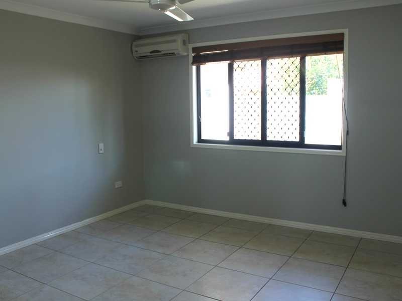8 Alpine Avenue, Boyne Island QLD 4680