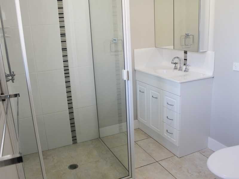 8 Alpine Avenue, Boyne Island QLD 4680