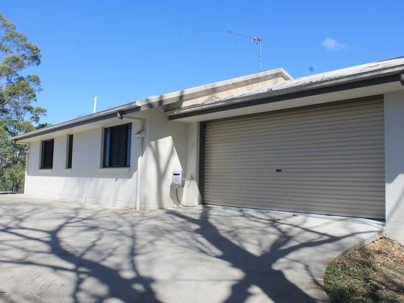 8 Alpine Avenue, Boyne Island QLD 4680