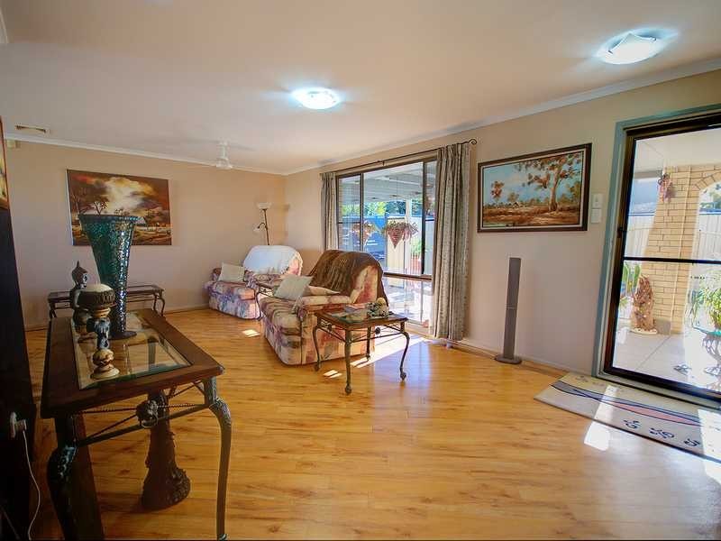 26 Edward Street, Boyne Island QLD 4680