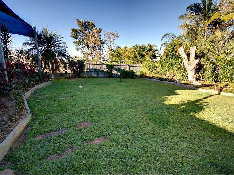 26 Edward Street, Boyne Island QLD 4680