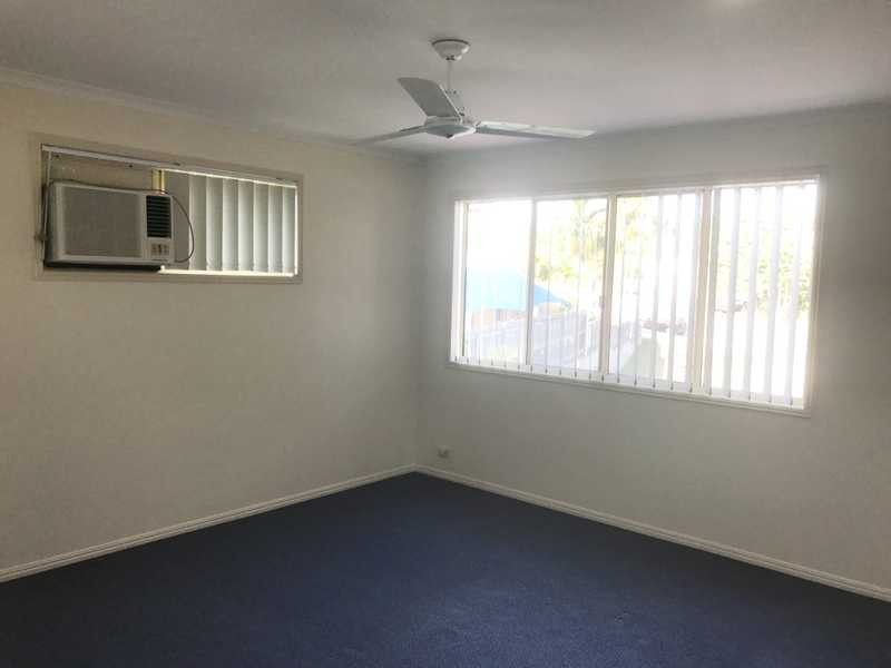 2/6 Parkside Street, Tannum Sands QLD 4680