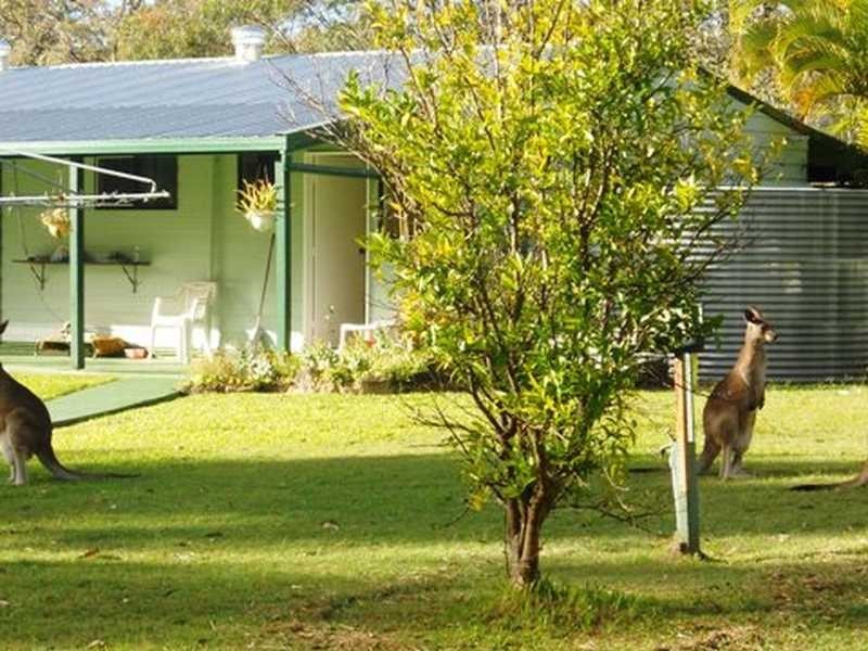 30 Bills Road, Agnes Water QLD 4677