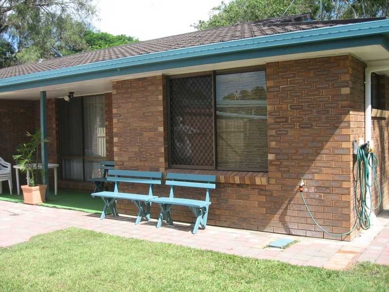 Unit 2/9 Shara Court, Boyne Island QLD 4680