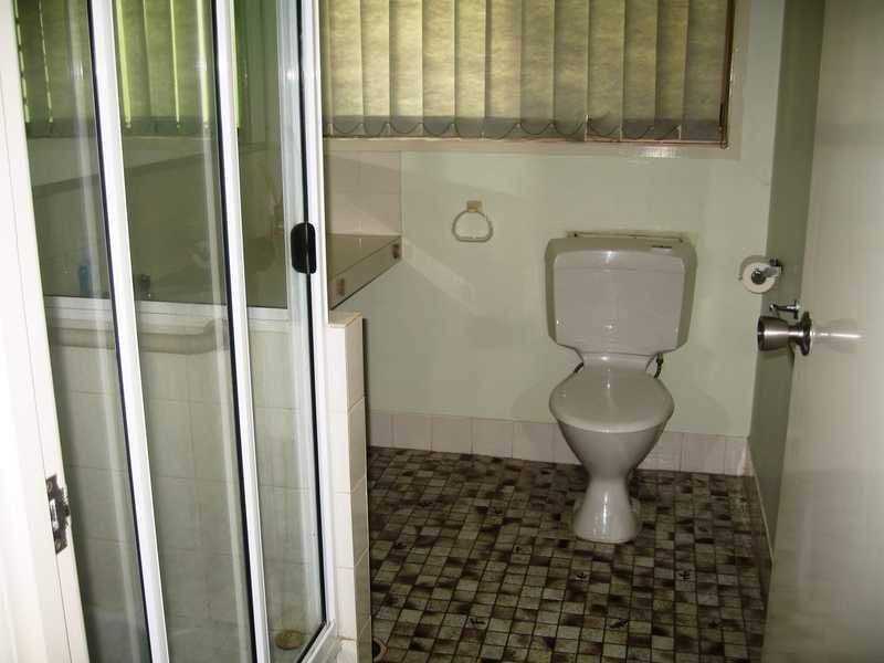 Unit 2/9 Shara Court, Boyne Island QLD 4680