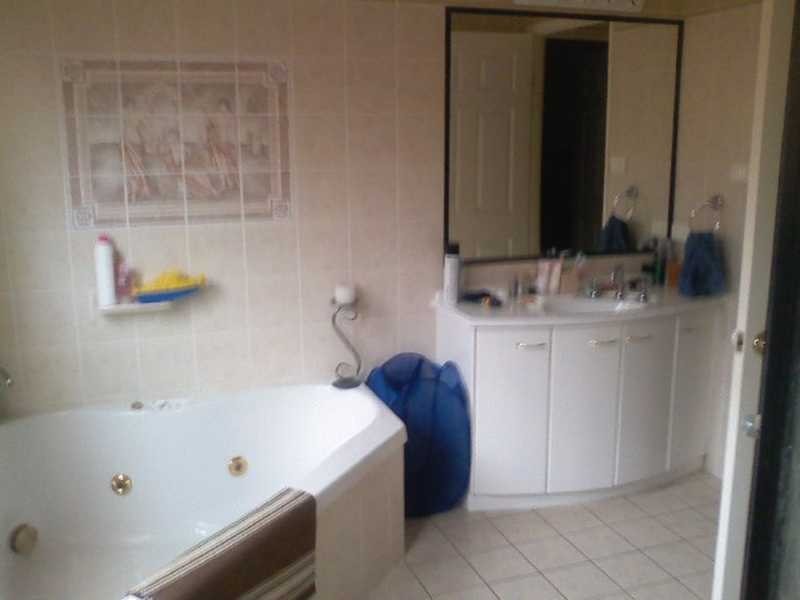 Boyne Island QLD 4680