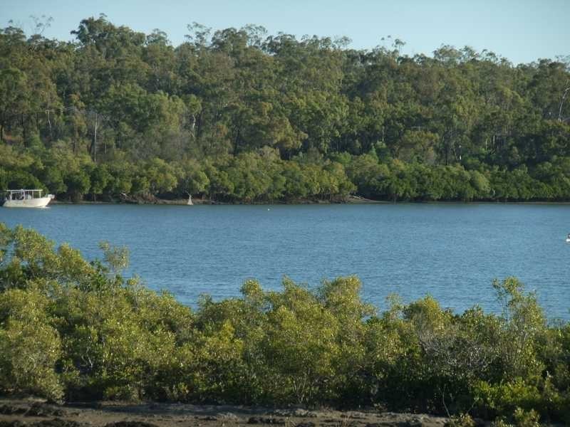26 RIVERSIDE DRIVE, Tannum Sands QLD 4680