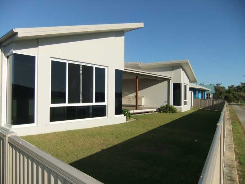 26 RIVERSIDE DRIVE, Tannum Sands QLD 4680