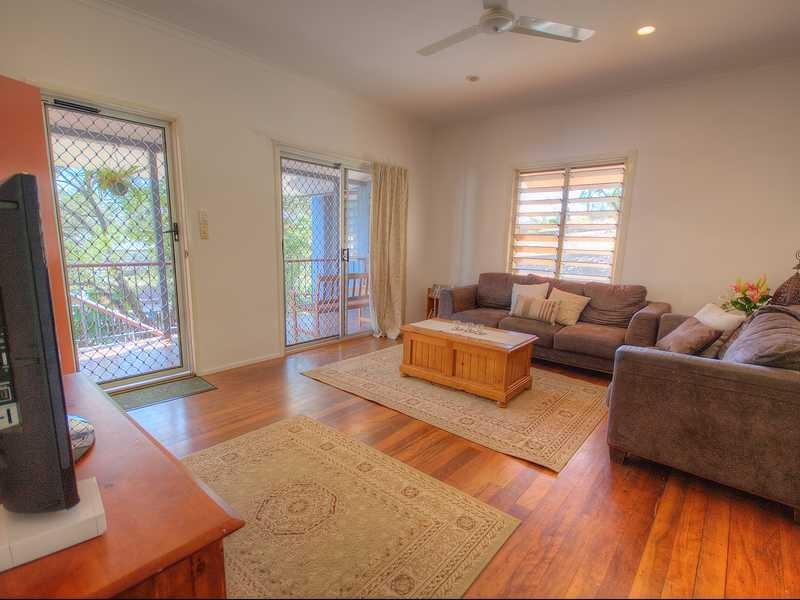 6 Flounder Street, South Gladstone QLD 4680